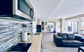Private, Spacious, & Bright Home